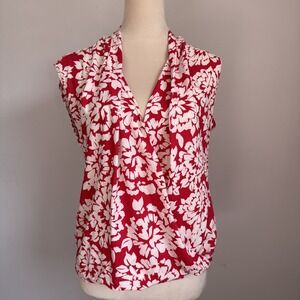 Velvet Sleeveless Blouse M Red White Floral Effortless Breezy Resort Top